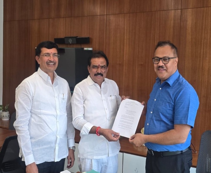 ఎయిర్‌ పోర్ట్ ఏర్పాటుతో జిల్లా అభివృద్ధి: MLA