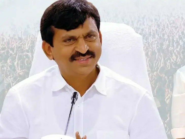 రిజిస్ట్రేషన్ ఛార్జీలు సవరించాం పెంచలేదు: మంత్రి