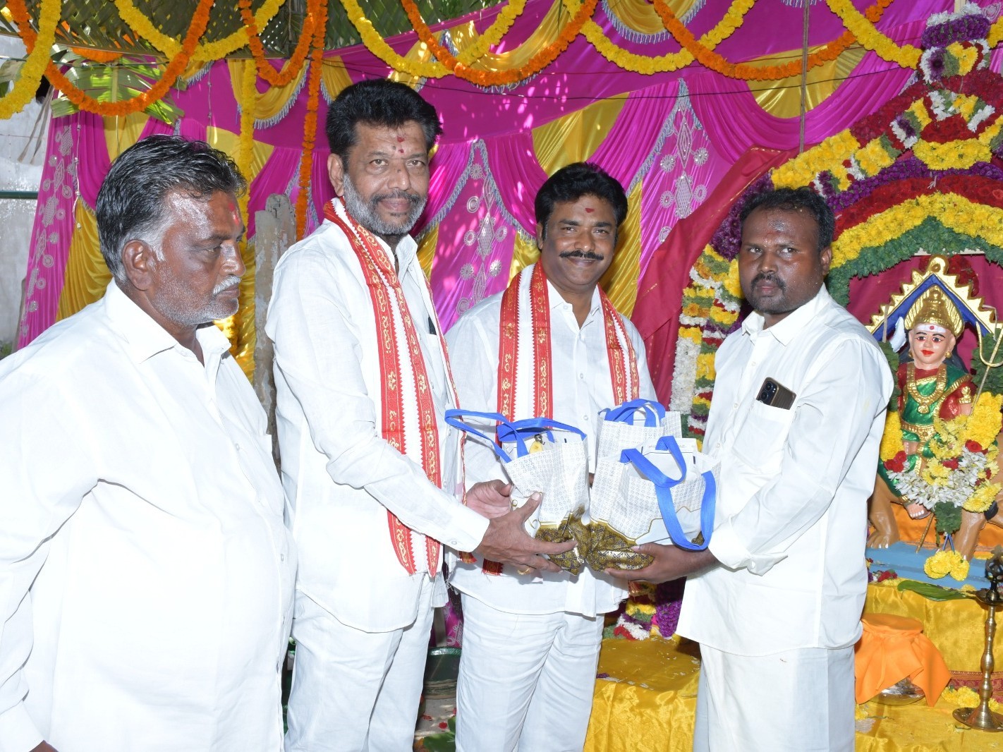ఘనంగా గంగమ్మ దేవి ఆలయ కుంభాభిషేకం