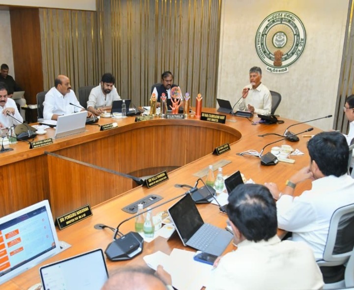 టీడీపీ కార్యాలయానికి రెండు ఎకరాల భూమి
