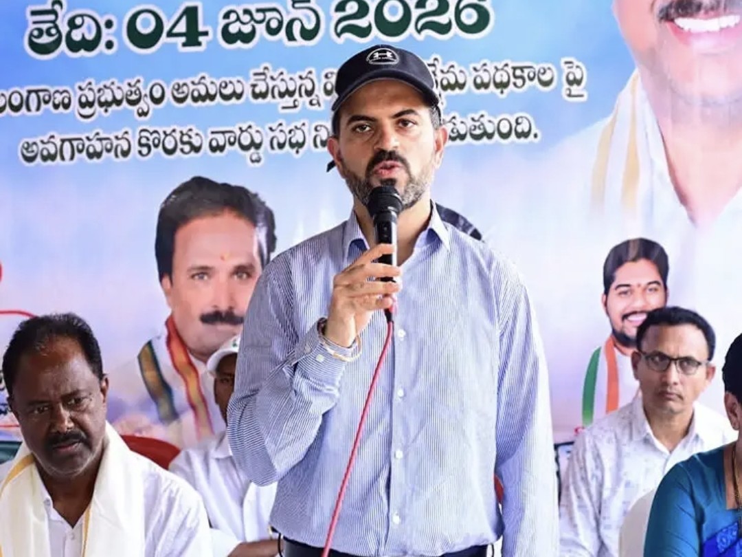 ప్రత్యామ్నాయ పంటలు సాగు చేయాలి: కలెక్టర్