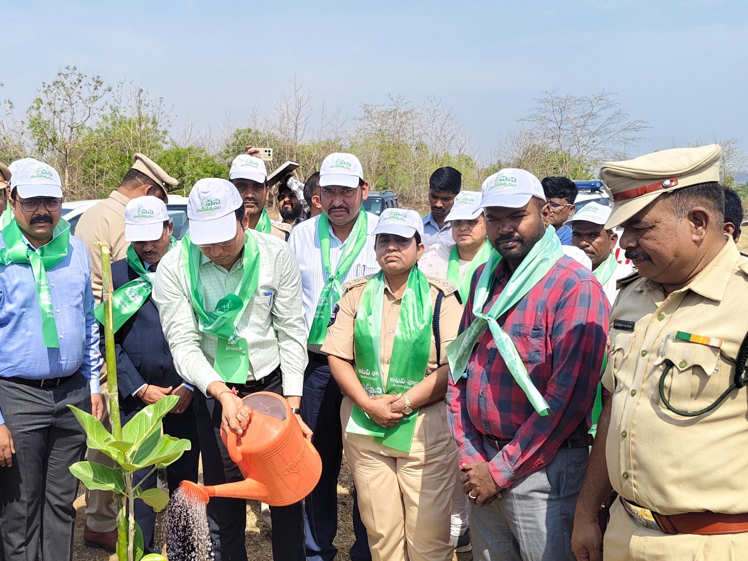 ‘ప్రకృతి పరిరక్షణ ప్రతి ఒక్కరి బాధ్యత’