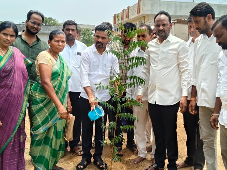 పర్యావరణ పరిరక్షణ ప్రతి ఒక్కరి బాధ్యత: ఎమ్మెల్యే